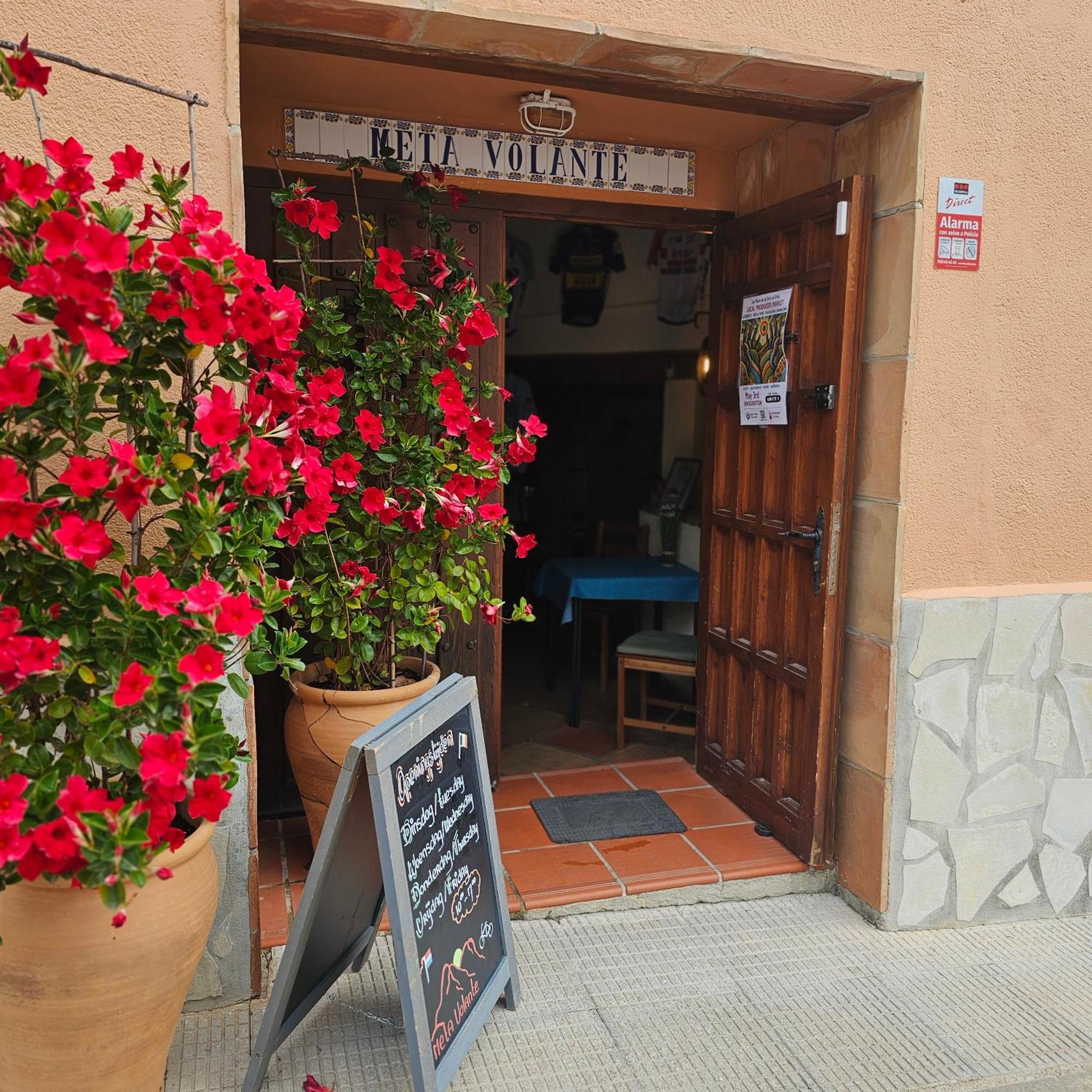 Meta Volante Guest House Sagra Ngoại thất bức ảnh